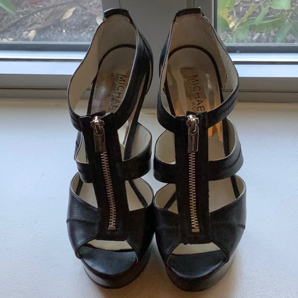 Michael-Kors Berkeley Heels ( No Further Discounts)